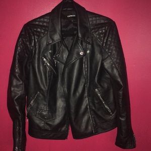 Stylish Leather Express Jacket 🥀